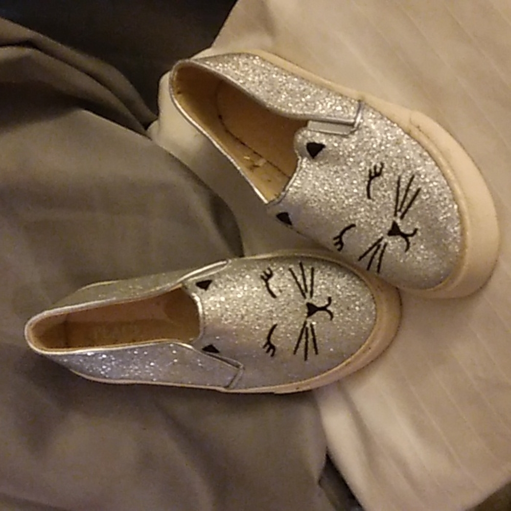 Children's Place girls shoes